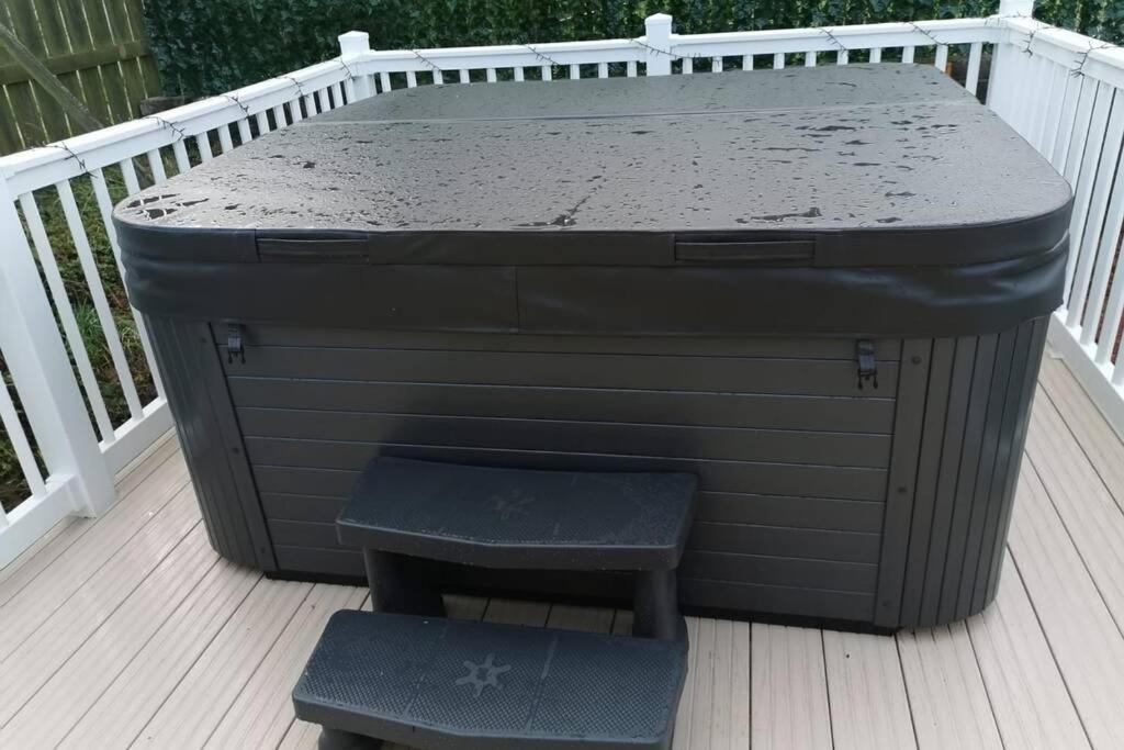 Hillingworth'S Hot Tub Retreat - St Cyrus Villa Garvock Esterno foto